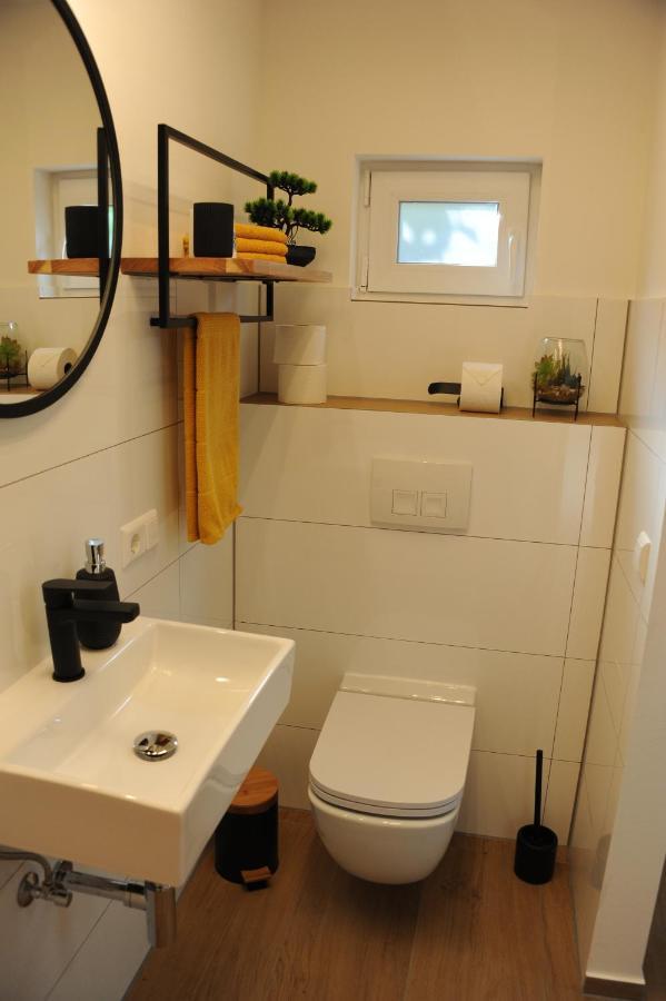 Studio-Apartment Kontaktloser Check-In Meckenbeuren Exterior photo